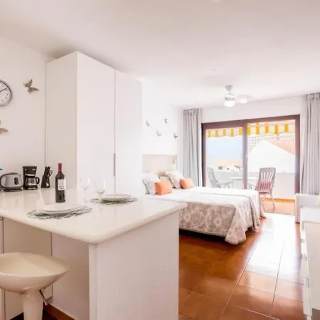 Apartment 2023 Garden City, Heated Pool! Costa Adeje (Tenerife)